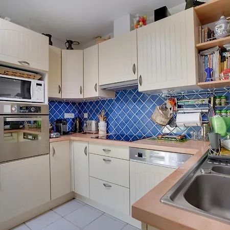 Vakantiehuis 2 Bedroom Pet Friendly In Rivedoux-Plage